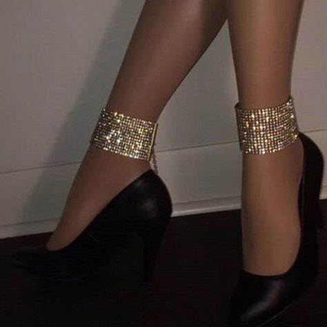 European Plain Female Anklets Triangle Bracelet, Jewelry Anklets, Rhinestone Anklet, Cheap Fashion Dresses, Beautiful Anklet, Crystal Anklet, Rhinestone Fashion, Ankle Chain, Gold Anklet