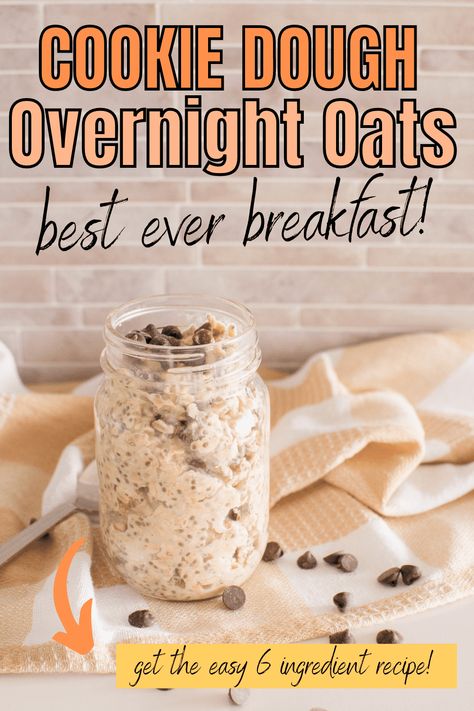 Best Ever Cookie Dough Overnight Oats. Overnight oats are such a quick and easy breakfast. You only need about 10 minutes and 6 ingredients to make these incredible Cookie Dough Overnight Oats. Low Calorie Overnight Oats, Cookie Dough Overnight Oats, Quick Oat Recipes, Overnight Oats Recipe Easy, Oats Recipes Breakfast, Best Overnight Oats Recipe, Oats Overnight, Breakfast Oats Overnight, Breastfeeding Snacks