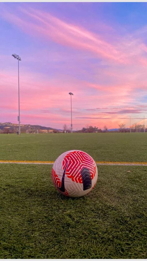 Soccer Sunset Wallpaper, Soccer Asethic Pictures, Soccer Pitch Aesthetic, Soccer Asthetic Picture, Aesthetic Soccer Pics, Soccer Widgets, Aesthetic Soccer Pictures, Soccer Aesthetic Pictures, Aesthetic Football Pictures