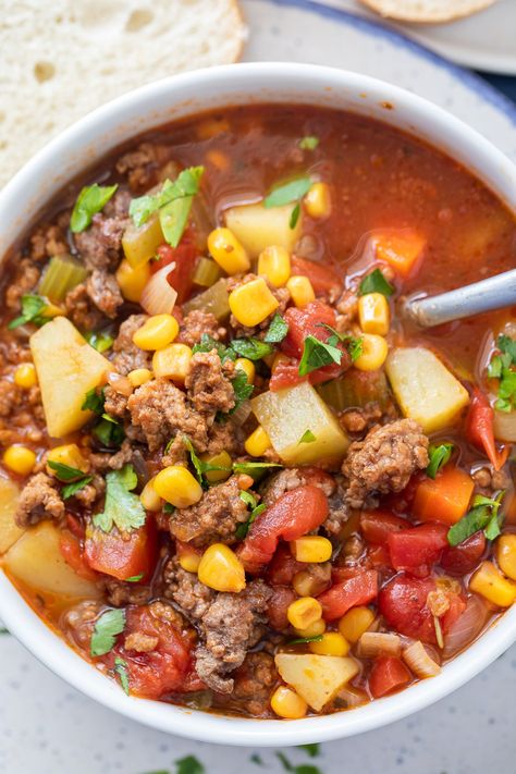 Hamburger Soup Recipe - This tasty ground beef vegetable soup is loaded with potatoes, meat, and veggies in a savory broth. Hamburger Soup Recipe, Easy Hamburger Soup, Youtube Recipes, Beef Soup Recipes, Soup With Ground Beef, Easy Hamburger, Hamburger Soup, Vegetables Recipes, Vegetable Beef Soup