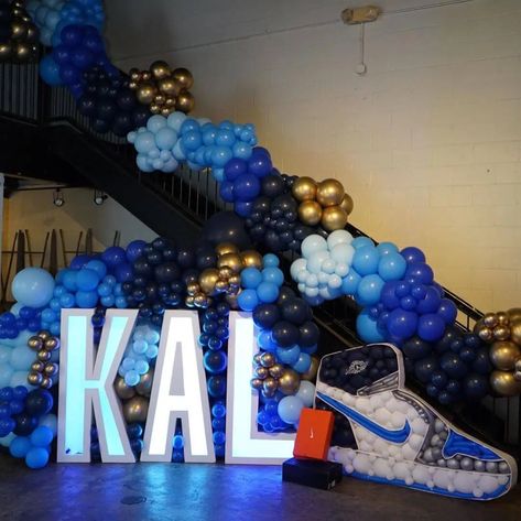 30+ Super Fun Sneaker Ball Party Ideas (December, 2022) Sneaker Ball Party, Ball Theme Party, Balloon Template, Sneaker Ball, Balloons Decor, Ball Birthday Parties, Ball Birthday, Birthday Party Theme Decorations, Ball Party