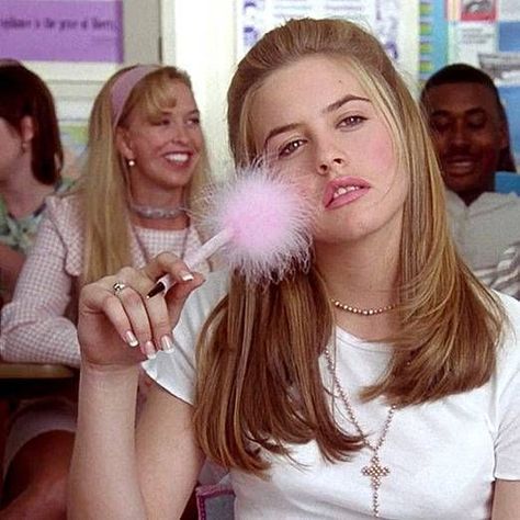 Cher Aesthetic, Clueless Aesthetic, Clueless Cher, Cher Clueless, Cher Horowitz, Girly Movies, Clueless Outfits, 2000s Aesthetic, Rachel Mcadams