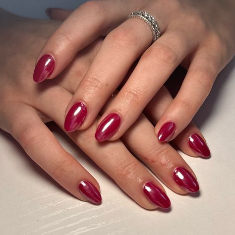 Great minds think alike! And all of our minds are on fall🍂 Gonna be so into darker chrome combos this year #nails #nailart #naildesigns #nailsofinstagram #nailsnailsnails #nailsmagazine #nailsonfleek #nailstyle #nailtrends #nailartist #nailinspo #fallnails #chromenails #almondnails Red Donut Glaze Nails, Cherry Coke Nails Chrome, Berry Jelly Nails, Cranberry Nails With Chrome, Red Nails White Chrome, Red Chrome Nails Acrylic, Fall Red Chrome Nails, Cherry Chrome Nails Designs, Dark Burgundy Chrome Nails