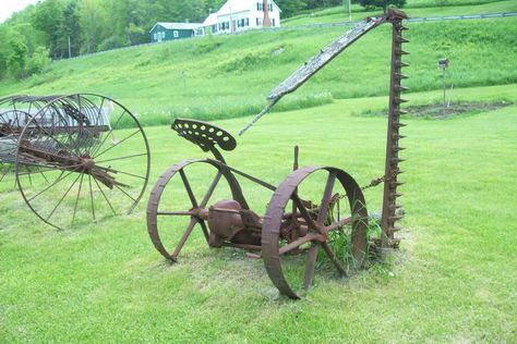 Antique Farm Equipment | ANTIQUE FARM MACHINERY Antique Farm Equipment, Farm Tools And Equipment, Types Of Farming, Agricultural Tools, Farm Tools, Old Farm Equipment, Work Horses, Antique Tractors, Garden Tractor