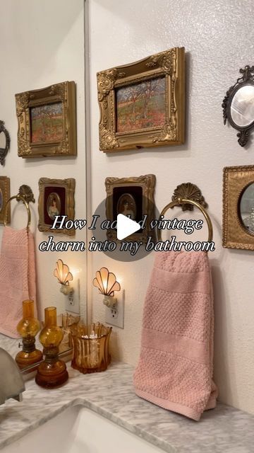 Miranda on Instagram: "I’m no designer but I’m loving how it’s turning out! 🛁✨🤍 Vintage adds that perfect touch of charm to any space ✨  I’m truly so inspired by so many accounts I see on here and the way they seamlessly add unique vintage touches to enhance builder grade spaces. 💫   Almost all of this was found secondhand so adding vintage into any space is both affordable and unique ✨   There’s a lot that needs to be changed/fixed but for now I think it’s looking cute!   #vintagebathroom#vintagecharm#vintagedecor#vintagehome vintage home decor antique home, vintage bathroom, brass decor, gallery wall, secondhand decor, thrifted home" Bathroom Thrift Decor, Thrifted Bathroom Decor, Vintage Apartment Bathroom, Vintage Half Bathroom Ideas, Vintage Apartment Decor Ideas, Vintage Small Bathroom Ideas, Eclectic Decor Bathroom, Apartment Bathroom Aesthetic, 1900 Aesthetic