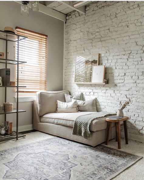 Living Room With White Brick Wall, White Bricks In Living Room, White Brick Living Room, White Brick Interior, White Brick Wall Living Room, Brick Wall Living Room Ideas, Brick Interior Design, Brick Wall Living Room, Brick Wall Decor