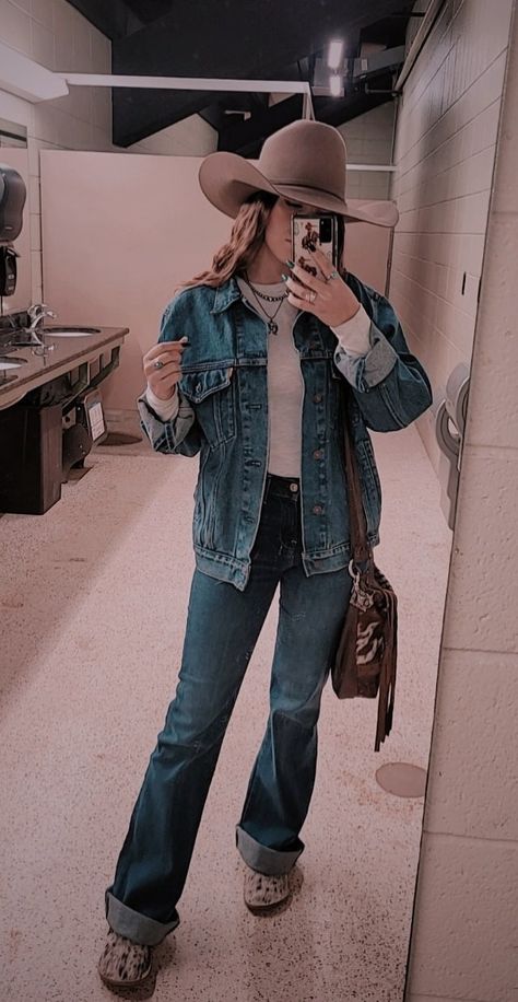 Denim Jacket Western Outfit, Sweater Vest Western Outfit, Jean Jacket Outfits Western, Punchy Cowgirl Aesthetic, Denim Jacket Outfit Western, Denim On Denim Outfit Western, Western Jean Jacket Outfit, Western Church Outfit Winter, Vintage Cowgirl Aesthetic Outfits