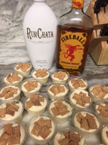 Pudding Jello Shots, Pudding Shot Recipes, Toast Aperitif, Sugar Free Vanilla Pudding, Jello Pudding Shots, Crunch Cheesecake, Alcoholic Desserts, Shots Shots Shots, Jell O Shots