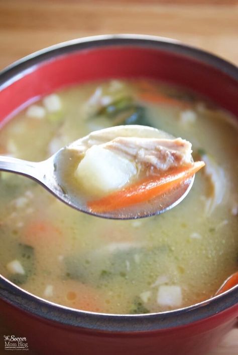 Best Soup Recipes Ever, Ginger Chicken Soup, Miso Soup Recipe, Miso Chicken, The Best Soup, Ginger Miso, Best Soup, Carne Guisada, Liquor Recipes