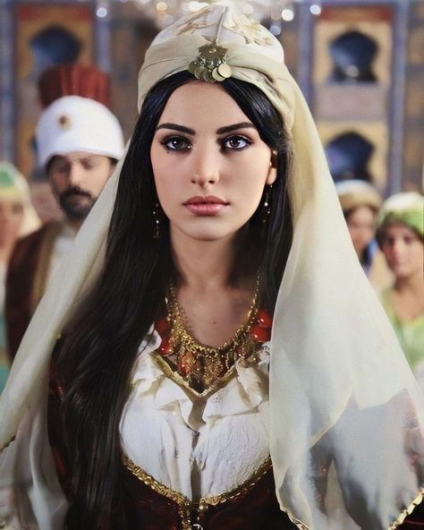 Turkey Women, Turkish Clothing, Turkish Dress, Search Google, Turkish Culture, Arab Beauty, Arab Women, Turkish Fashion, Turkish Beauty