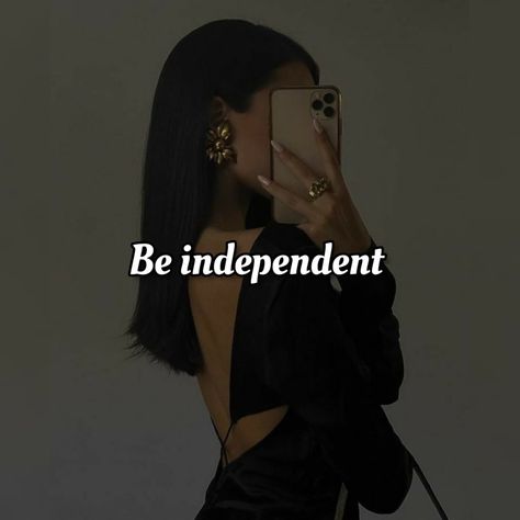 Independent Women Wallpaper, Independent Girl Quotes, Vision Board Success, Aesthetic Money, Vision Board Pics, Be Independent, Independent Girls, Vision Board Images, High Value Woman