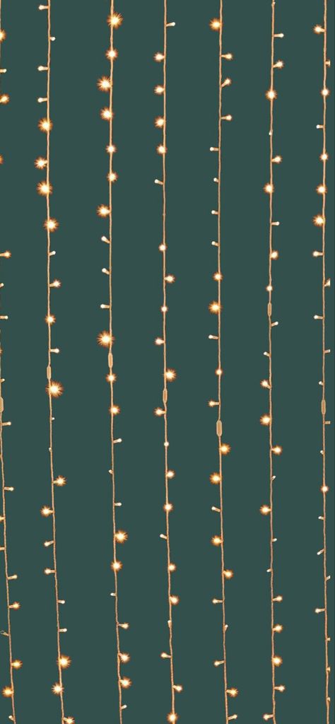 Christmas String Lights Wallpaper, Simple Christmas Aesthetic Wallpaper, Christmas Light Wallpaper Iphone, Christmas Lights Lockscreen, Christmas Lights Widget, Christmas Lights Iphone Wallpaper, Christmas Lights Phone Wallpaper, Green Aesthetic Christmas Wallpaper, Holiday Lights Wallpaper