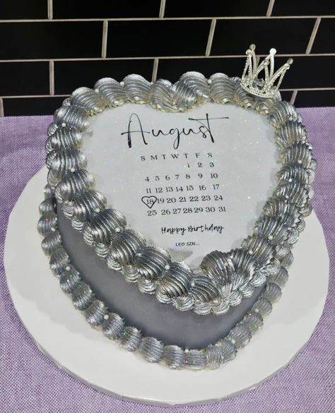 Silver Calendar heart cake... Happy Birthday 🎂 #odenisecupcakesandsweets #millbrookalabamabaker #smallbusiness #mgm #cakedecorating Silver Glitter Cake Birthday, Silver Cake Ideas Birthdays, Birthday Cake Calendar Design, Capricorn Season Cake, 31 Birthday Ideas For Her, Calendar Cake Design, Calendar Birthday Cake, Silver Heart Cake, 22nd Birthday Themes