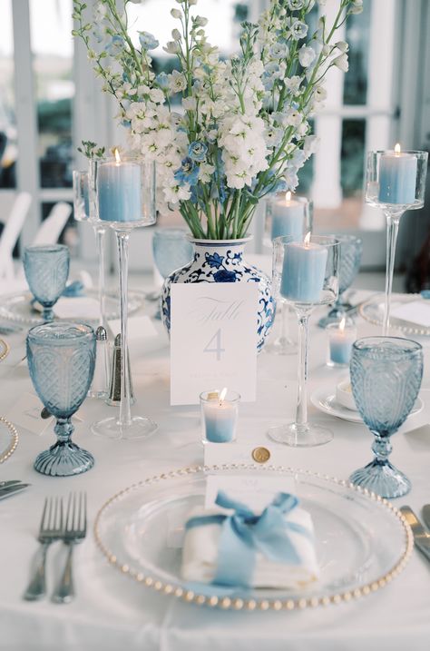 Bluegrass Chic | White & Light Blue Wedding at Adams Estate Classic Clean Coastal Aesthetic Vased Centerpiece Wedding Table Decor Blue And White, Wedding Inspiration Blue And White, Blue Color Palette For Wedding, Blue Beach Wedding Aesthetic, Southern Wedding Table Settings, White And Blue Wedding Table Settings, Wedding Themes Light Blue, Blue White Centerpieces, Blue And White Vase Centerpiece