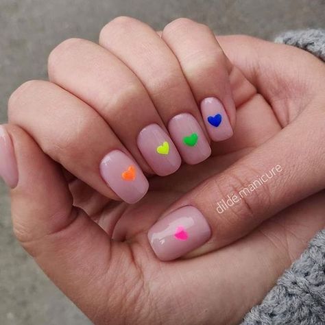 Rainbow Cuticle Nails, Neon Heart Nail Design, Bright Heart Nails, Rainbow Heart Nail Art, Rainbow Nail Art Short Nails, Neon Hearts Nails, Multi Colored Heart Nails, Pride Heart Nails, Summer Heart Nails