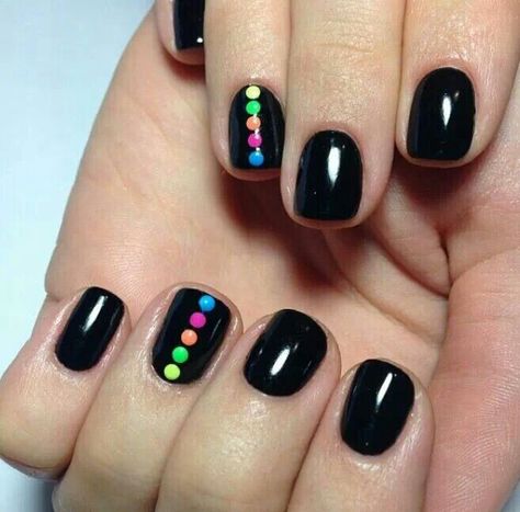 Nails In The 80s, 80s Nail Ideas, 80 Nails 80's, 80s Nails Designs Simple, 80s Style Nails, 80s Rock Nails, 1980 Nails, P!nk Inspired Nails, 80s Nails Designs