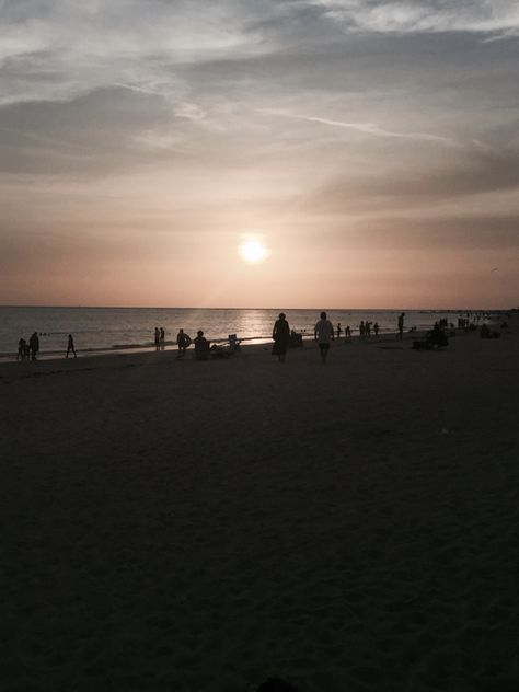 Somali Beauty, Lido Beach, Quick Saves, Beauty