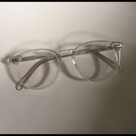 Clear Frame Glasses Aesthetic, Round Transparent Glasses, Glasses Transparent, Glasses Round Frames, Clear Rim Glasses, Clear Aesthetic Glasses, Glasses Transparent Frame, Glasses Clear Frames, Aesthetic Prescription Glasses