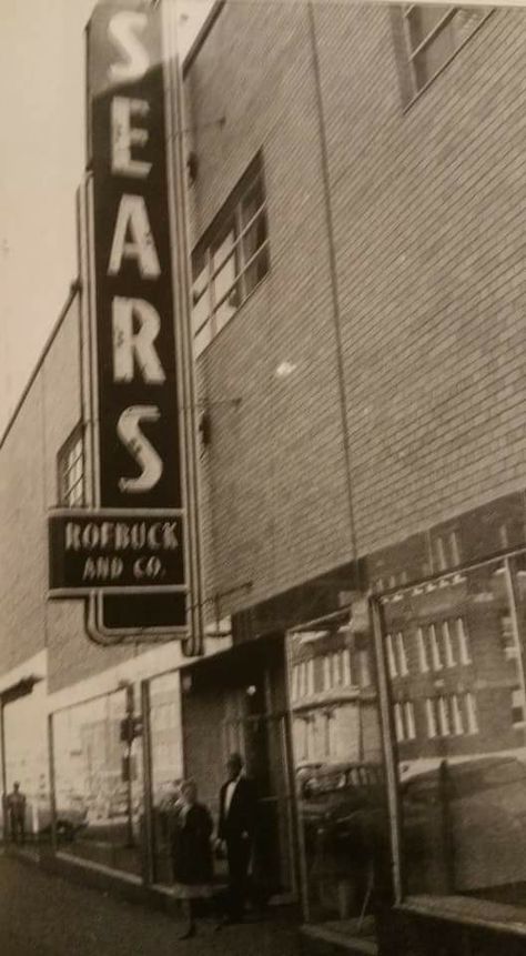 Sears entrance on North St Decatur Illinois Date unknown but prior to 1967 Decatur Illinois, Detroit History, Central Illinois, Historical Places, Public House, Emergency Call, Professional Help, Department Stores, Old Signs