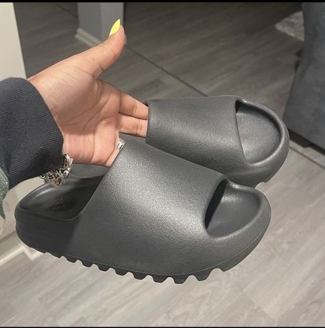 Black Adidas Yeezy Slides. Gift Ideas 2022 Pretty Sneakers, Trendy Shoes Sneakers, Yeezy Slides, Pretty Shoes Sneakers, Shoe Wishlist, Cute Nike Shoes, Girly Shoes, Cute Nikes, Yeezy Shoes