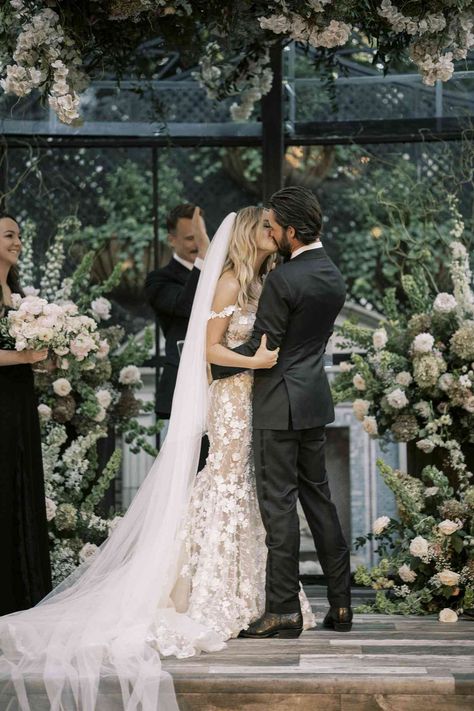 Hassie Harrison, Ryan Bingham, Western Themed Wedding, Black Tie Attire, Marriage Photos, Wedding Kiss, Black Tie Wedding, Western Wedding, Mermaid Gown