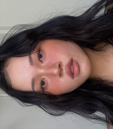 Sunkissed Makeup, Makeup Nude, Makeup Asian, Classy Makeup, Sunkissed Skin, Makeup Icons, Dewy Makeup, Hair Simple, Nude Makeup