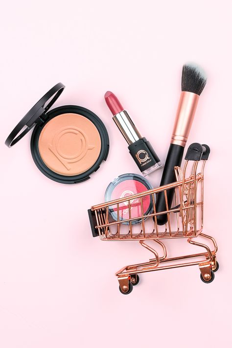 Makeup Pictures Photography, Nykaa Logo, Cosmetics Photography Instagram, Cosmetics Pictures, Makeup Backgrounds Wallpapers, Cosmetics Photography Ideas, Beauty Cosmetics Photography, Cosmetics Wallpaper, Makeup Collage