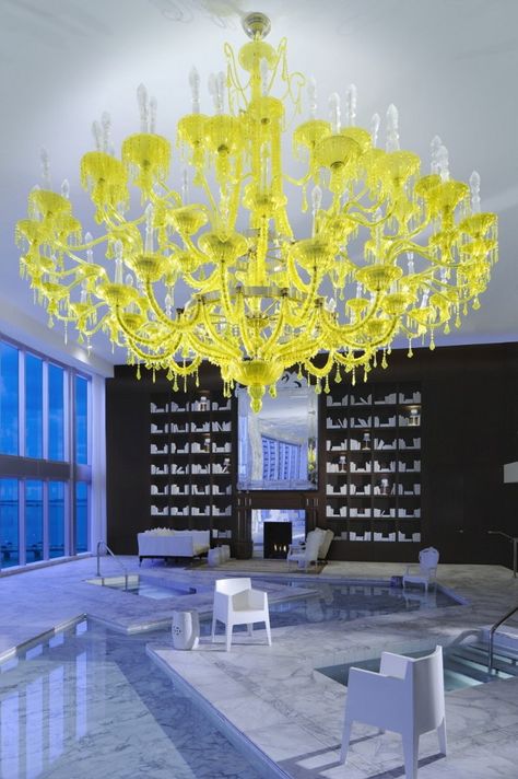 chamomilla chandelier installation by philippe starck at viceroy miami 1 - Trendir Bold Chandelier, Eclectic Chandeliers, Yellow Chandelier, Room Yellow, South Shore Decorating, Bold Decor, Apartment Decoration, Fluorescent Yellow, Blue Room