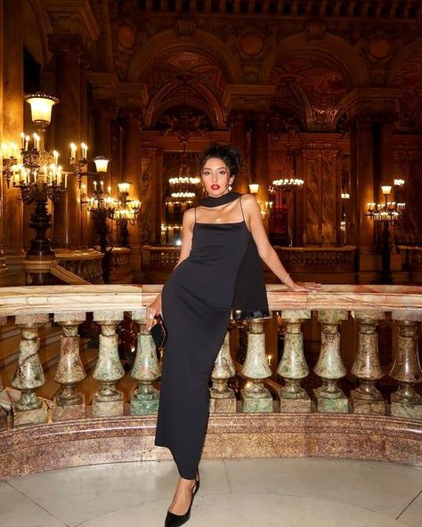 Fidan Alizada on Instagram: "Had a beautiful night @balletoperadeparis , watching mesmerizing ballet performances 🩰The elegance and artistry left me completely amazed ✨ ____________________________________ opera night in Paris , parisian aesthetic, parisian vibe , ballet night in Paris , opera garnier , things to do in Paris , explore Paris, classic aesthetic, Pinterest inspired" Parisian Night Out, Go To Theatre Outfit, Ballet Opera Outfit, Outfits For Opera Night, Watching Ballet Outfit, Going To The Opera Outfit, Outfits For The Ballet Show, A Night In Paris Outfit, Opera Garnier Paris Outfit