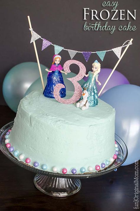 Simple 3 layer Frozen birthday cake (using a box mix) - with a surprise inside! Easy Frozen Cake, Frozen Birthday Party Cake, Frozen Themed Birthday Cake, Pastel Frozen, Cakes To Make, Elsa Cakes, Frozen Themed Birthday Party, Frozen Birthday Cake, Elsa Birthday