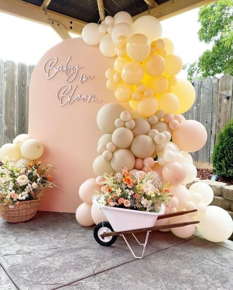 11 Beautiful Spring Baby Shower Themes - The Greenspring Home Floral Theme Decoration, Neutral Floral Baby Shower Ideas, Backyard Baby Shower Ideas Girl, Botanical Garden Baby Shower Ideas, Baby Shower Themes Baby In Bloom, Baby Shower Flowers Girl, Tulip Baby Shower Theme, Classic Baby Shower Decor, Baby Shower Gift Opening Area