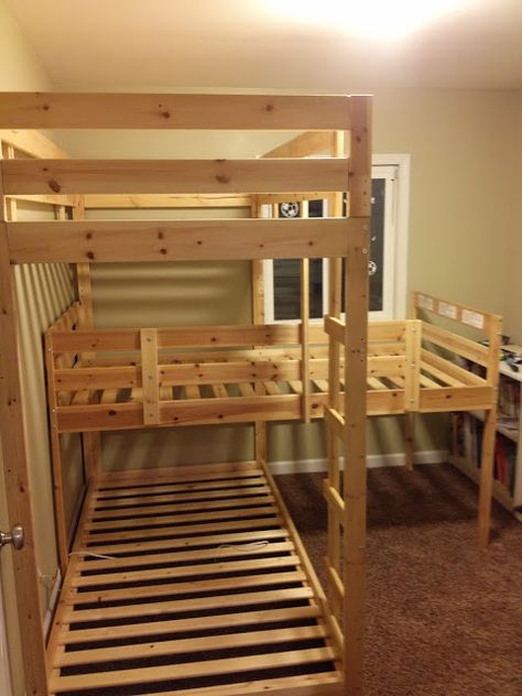 Triple Bunk Hack – Mydal Bunkbeds - IKEA Hackers Incase we decide to put all three into one room Bunk Beds Small Room, Bunk Bed Plans, Triple Bunk Beds, Modern Bunk Beds, Triple Bunk Bed, Triple Bunk, Bunk Beds With Stairs, Bunk Bed Designs, Space Bedding