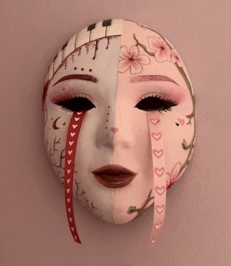 i made this mask to represent my personality Personality Masks Psychology Project, Mask Ideas Aesthetic, Face Mask Ideas Art, Paper Mask Ideas, Personality Mask Project Ideas, Personality Mask Project Psychology, Mask Art Ideas, Full Face Mask Design Art Aesthetic, Full Face Mask Design Art