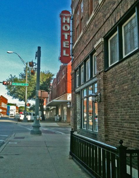 Beautiful photo I took in 2011 of the Rogers Hotel in Waxahachie Waxahachie Texas, Photoshoot Locations, Lone Star, Ferry Building San Francisco, Beautiful Photo, Texas, Hotel