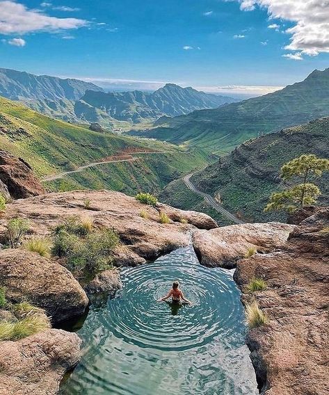 Grand Canaria, Canary Islands Spain, Hiking Routes, Holiday Places, Voyage Europe, Travel App, Spain And Portugal, Island Travel, Canary Islands