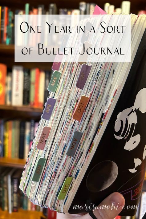 Sometimes you need a flexible planner for getting shit done and taking care of your mental health. That's what the sort of bullet journal is for. #planning #bulletjournal #bulletjournalideas #bulletjournalspreads Goal Book Ideas, Planner And Journal In One, Diy Weekly Planner Notebook, What To Write In Planner, Organization Journal Ideas, Journal Ideas Planner, Journal Binder Ideas, Idea Journal Notebook, Index Bullet Journal Ideas