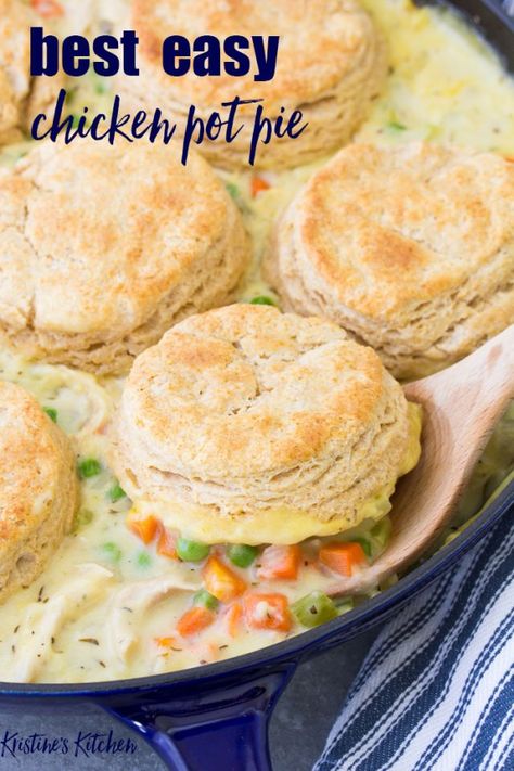 Homemade Chicken Pot Pie with Biscuits: tender chicken and vegetables in a creamy sauce with soft, flaky biscuits on top. The best easy homemade pot pie recipe! Make the filling and bake the pot pie in one pan. Homemade Pot Pie Recipe, Recipes Mushrooms, Chicken Pot Pie With Biscuits, Pot Pie With Biscuits, Zucchini Dinner, Recipes Meatloaf, Homemade Pot Pie, Pot Pie Recipe Easy, Biscuit Chicken Pot Pie