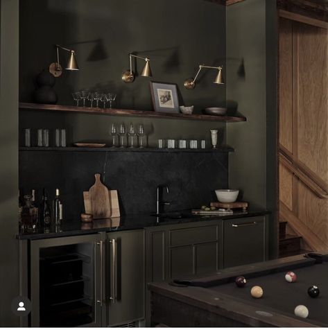 Southern Living Idea House 2023, Whiskey Room Ideas, Basement Game Room, Southern Living Idea House, Bar Game Room, Whiskey Lounge, Whiskey Room, Evans Art, Man Cave Room