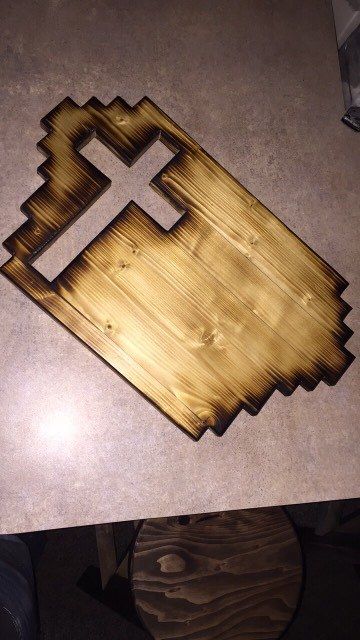 Wooden cross plaque Woodworking Cross Projects, Diy Wooden Cross Wall Art, Cross Wood Burning Design, Wood Crosses Ideas Projects, Wooden Cross Ideas, Wooden Cross Crafts Diy, Wood Shop Projects High School Easy, Diy Wooden Crosses Ideas, Cross Wood Projects