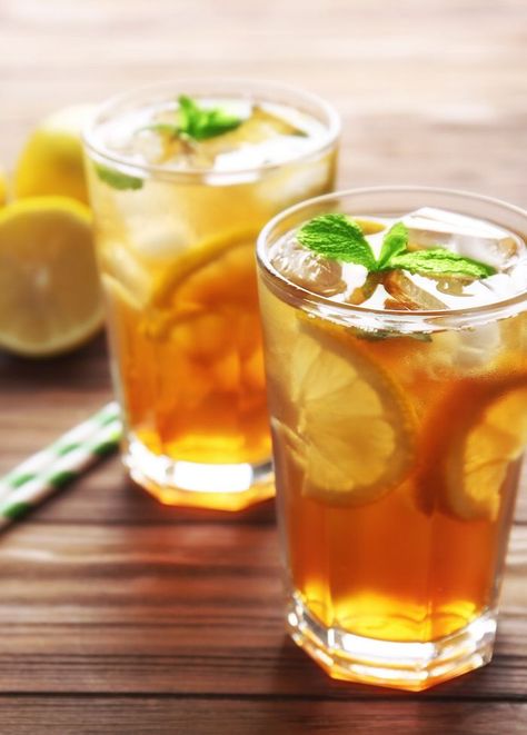 Summer Iced Tea Recipes, Summer Iced Tea, Ice Lemon Tea, Iced Tea Maker, Making Iced Tea, Berbuka Puasa, Iced Tea Recipes, Healthy Teas, Ice Coffee Recipe