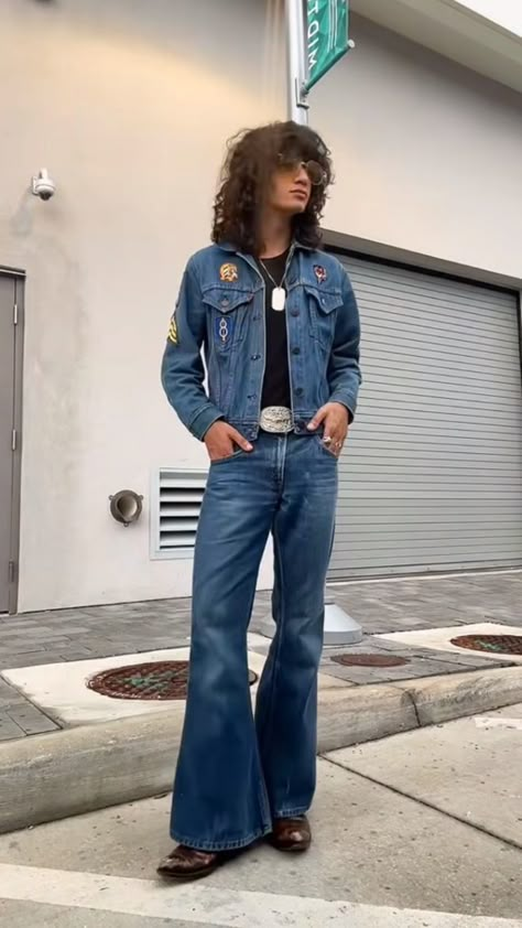 70s Male Fashion Aesthetic, 70 Rock Aesthetic, Masc 70s Outfits, Men Eclectic Fashion, Men 70s Style, Masculine 70s Outfits, Retro Jeans Outfit, 70s Denim Outfit, 70’s Mens Fashion