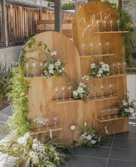 Champagne Walls, Party Rental Ideas, Mexican Bridal Showers, Backyard Bridal Showers, Drink Display, Champagne Wall, Dream Wedding Decorations, Champagne Party, Wedding Wall