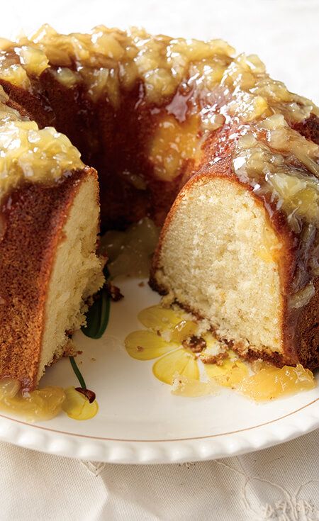 Pineapple Pound Cake Homemade, Pineapple Pound Cake Recipe, Pineapple Cream Cheese Pound Cake, Pineapple Bundt Cake, Pineapple Pound Cake, Best Pound Cake Recipe, Pineapple Dessert, Pineapple Desserts, Cake Mug