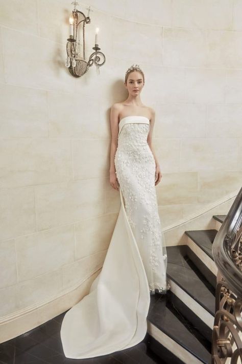 Sareh Nouri Spring 2023 Bridal Collection: Southern Charm ~ WedLuxe Media Strapless Wedding Dress With Detachable Train, Grammies Dresses, New White Bridal, Bridal Couture 2023, Bridal Dresses 2023, 2023 Bridal Gowns, Sareh Nouri Wedding Dress, Sareh Nouri Bridal, Bridal 2023