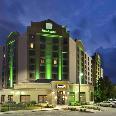 Official site of Holiday Inn Hotel & Suites Chicago Northwest - Elgin. Read guest reviews and book your stay with our Best Price Guarantee. Kids stay and eat free at Holiday Inn. Inn Hotel, Holiday Inn Hotel, Holiday Inn, Hotel Suites, North West, Chicago, Poster Design, Hotel, Design