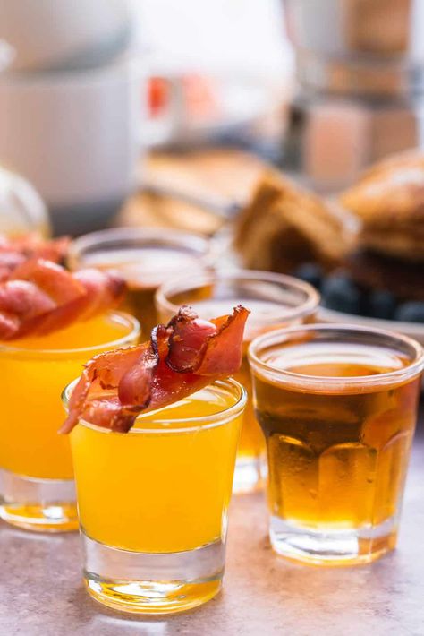 Irish Breakfast Shot Recipe — Sugar & Cloth Breakfast Beverages Alcohol, Breakfast Shots Alcohol With Bacon, Morning Alcoholic Drinks Breakfast, Breakfast Alcoholic Drinks Brunch, Brunch Shots Alcohol, Breakfast Shots Alcohol, Breakfast Cocktails Alcohol, Pancake Shot Recipe, Tailgate Shots