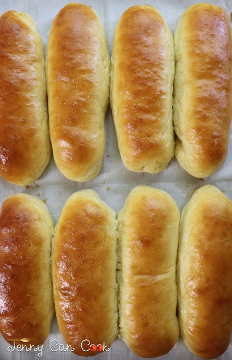 Diy Hot Dog Buns Easy, Quick And Easy Hot Dog Buns, Brioche Hot Dog Buns Recipe, Brat Buns, Jenny Can Cook Recipes, Hot Dog Buns In Bread Machine, Home Made Hot Dog Buns, Bread Maker Hot Dog Buns, Hot Dog Buns Bread Machine