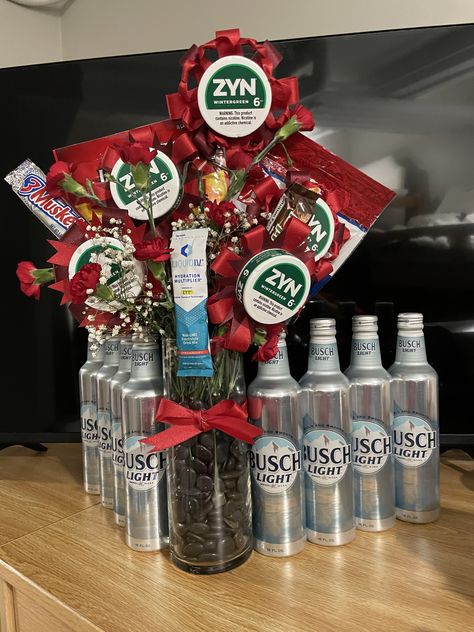 Zyn valentines bouquet Valentines Bouquet, Alcohol Bottle Crafts, Bf Gift, Boy Valentines, Bf Bf, Dream Couple, Potluck Ideas, Boyfriend Gift Basket, Guy Gifts