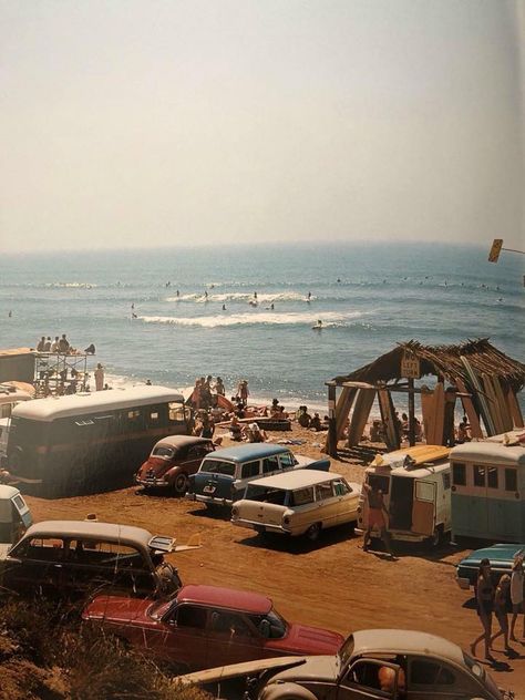 California beach, 1964 60s Aesthetic, Surf Aesthetic, Fotografi Vintage, Dream Pop, California Surf, Vintage Versace, Vintage Surf, Vintage California, Summer Inspo