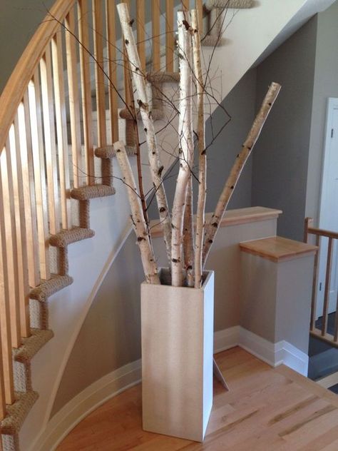 a tall square concrete vase with birch branches is a cool and fresh idea to decorate any space giving it a natural touch Takken Decor, Thanksgiving Decorations Outdoor, Birch Tree Decor, Tree Branch Decor, Baroque Decor, Birch Logs, Birch Branches, Diy Tree, Tall Vase